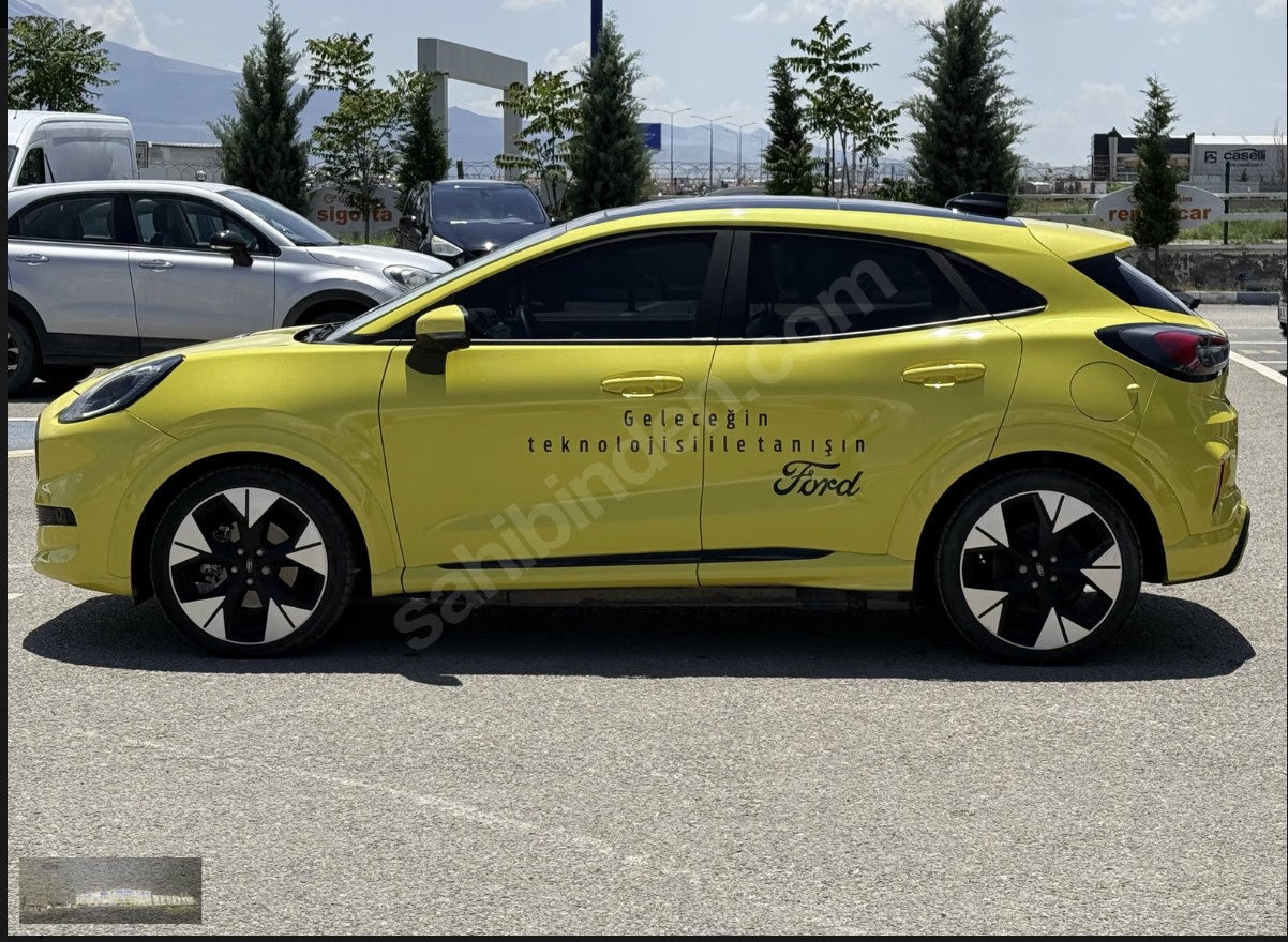 FORD PUMA-E PREMİUM / HATASIZ / 2025 MODEL